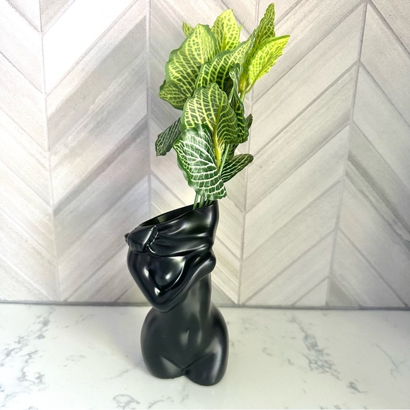 Female Nude Flower Vase